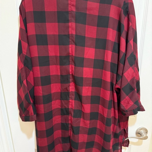 Ava & Viv Women's Red and Black Plaid Chiffon Shirt - 2x - EUC - Picture 4 of 4